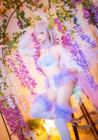 日本丰满大乳hd_4K免费播放
